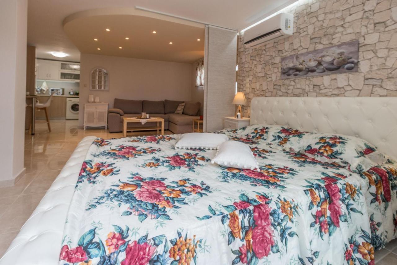 Anastasia Residence Sea View Wolos Zewnętrze zdjęcie