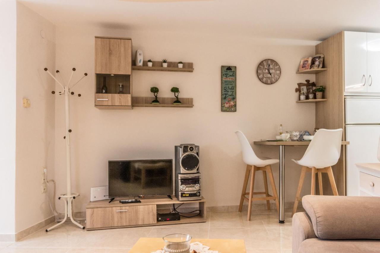 Anastasia Residence Sea View Wolos Zewnętrze zdjęcie