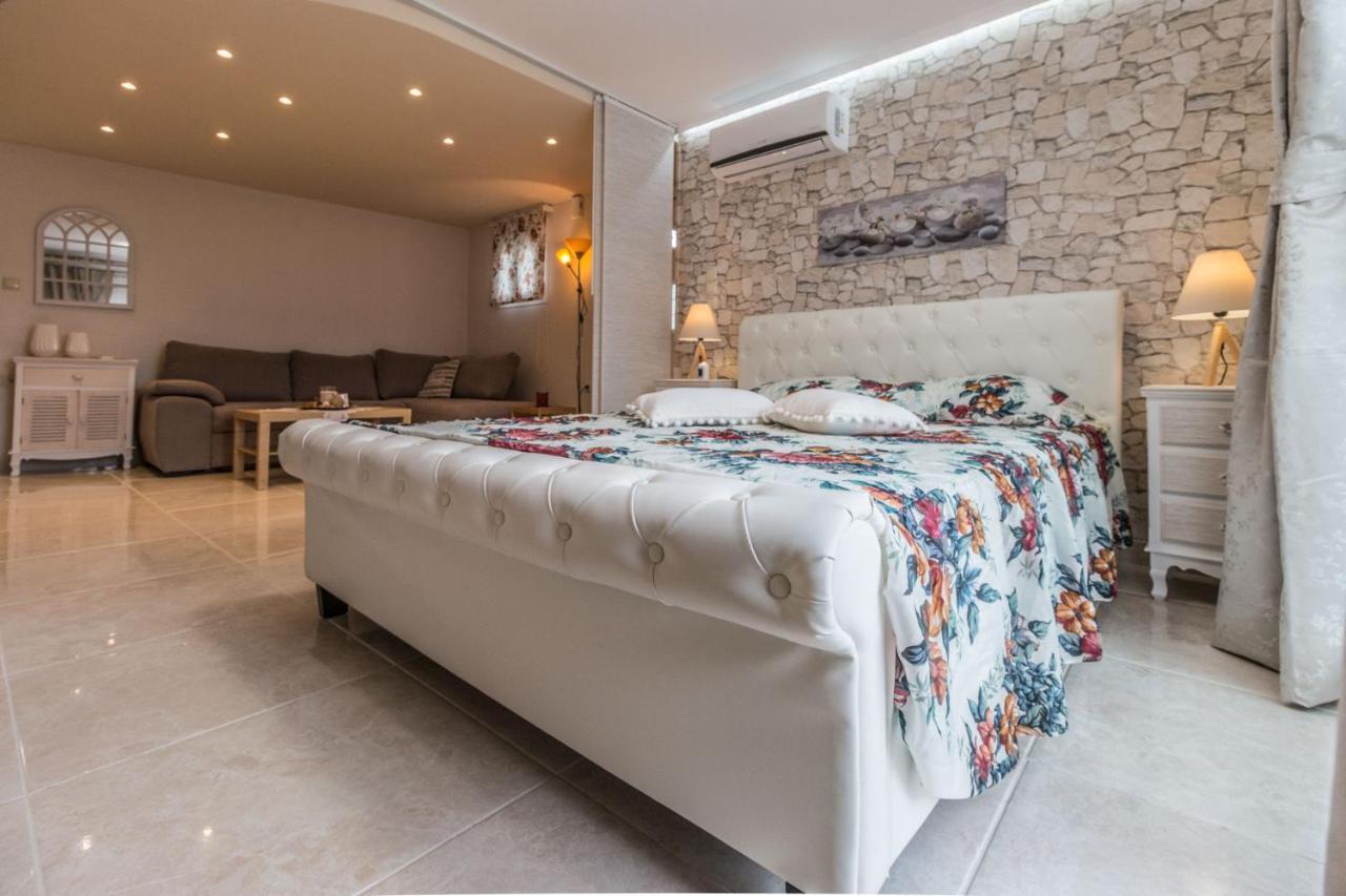 Anastasia Residence Sea View Wolos Zewnętrze zdjęcie